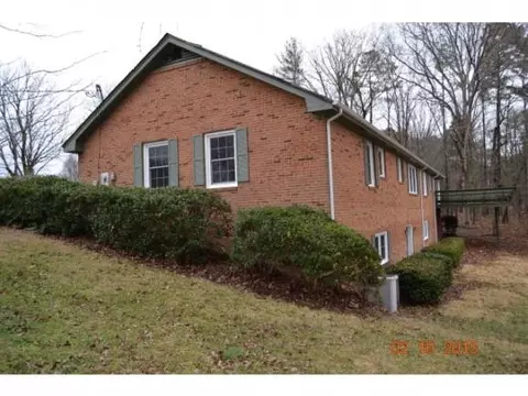 204 Edgewater Dr, Broadway, NC 27505 photo 10