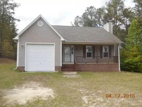 672 Loop Rd, Raeford, NC 28376 photo 1