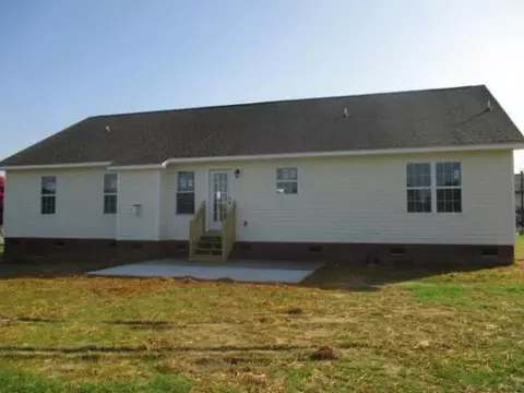 22 Planters Gln, Angier, NC 27501 photo 2