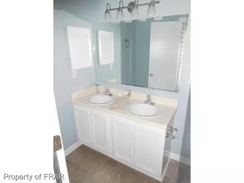 115 Eileen Dr, Spring Lake, NC 28390 photo 9