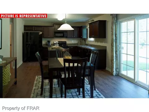 517 Botanical Ct, Bunnlevel, NC 28323 photo 7