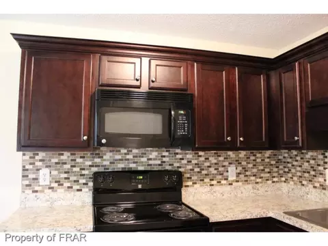 751 Goodyear Dr, Spring Lake, NC 28390 photo 5