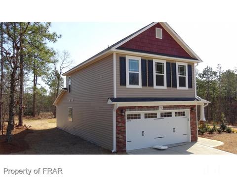 719 Wood Point Dr, Bunnlevel, NC 28323 photo 4