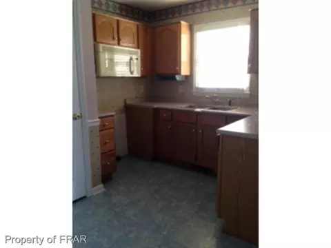 1901 Friendly Rd, Dunn, NC 28334 photo 7