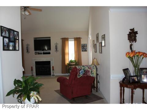 17 Shepherd Dr, Benson, NC 27504 photo 4