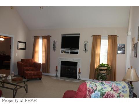 17 Shepherd Dr, Benson, NC 27504 photo 6