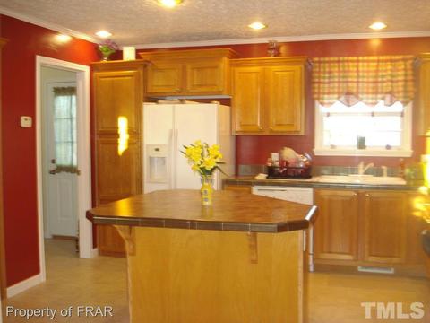 76 Suggs Rd, Dunn, NC 28334 photo 7