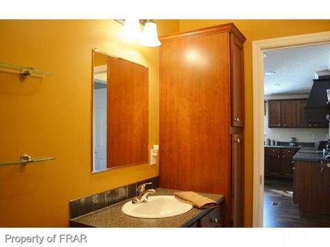 747 Glover Rd, Dunn, NC 28334 photo 17