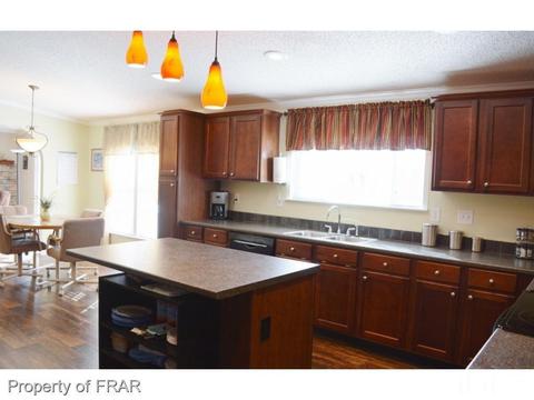 747 Glover Rd, Dunn, NC 28334 photo 8