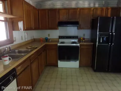 135 Eulon Loop, Raeford, NC 28376 photo 6