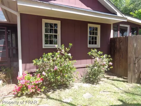 135 Eulon Loop, Raeford, NC 28376 photo 3