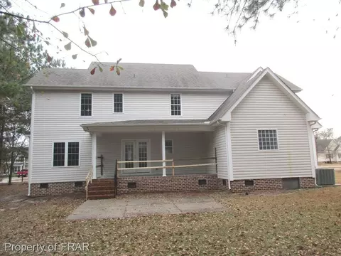 295 Pinecroft Dr, Dunn, NC 28334 photo 4