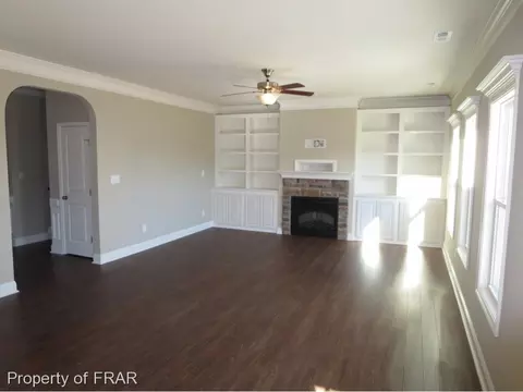 102 Gatewest Dr, Bunnlevel, NC 28323 photo 4