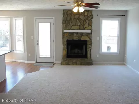 90 Eileen Dr, Spring Lake, NC 28390 photo 2