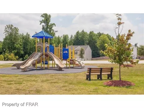 48 Folkstone Ct, Bunnlevel, NC 28323 photo 5