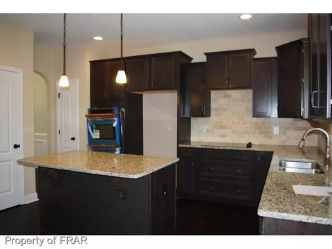 28 Schoolside Dr, Spring Lake, NC 28390 photo 8