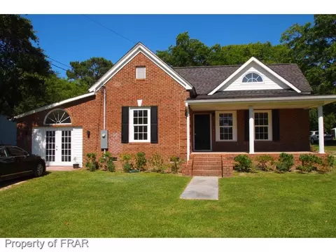 105 11th St, Erwin, NC 28339 photo 1