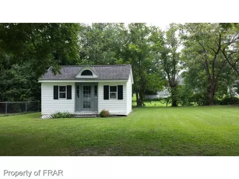 105 11th St, Erwin, NC 28339 photo 6