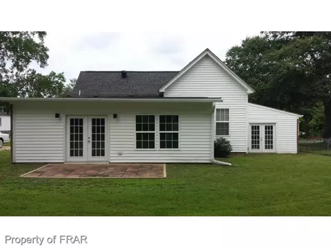 105 11th St, Erwin, NC 28339 photo 2