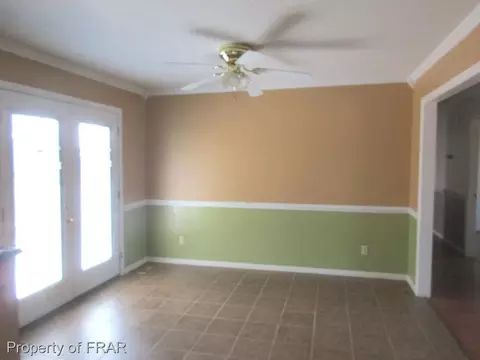 230 Eppingdale Dr, Spring Lake, NC 28390 photo 4