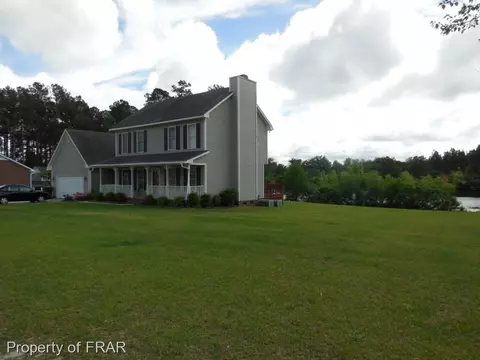 69 Saunders Ct, Spring Lake, NC 28390 photo 3