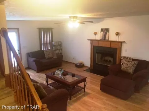 69 Saunders Ct, Spring Lake, NC 28390 photo 8