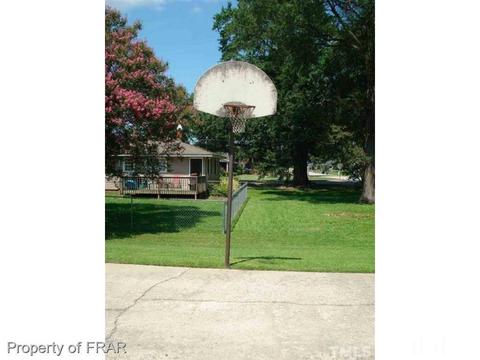 207 E D St, Erwin, NC 28339 photo 23