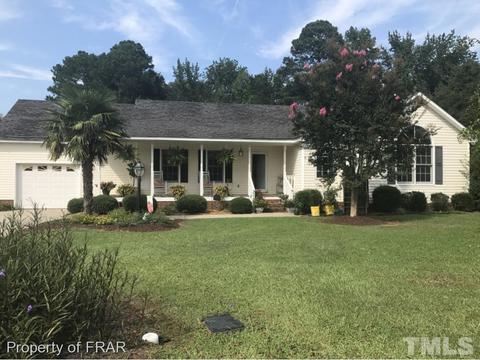 604 Denese Cir, Erwin, NC 28339 photo 1