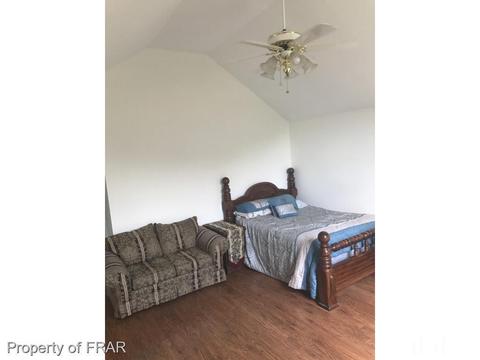 604 Denese Cir, Erwin, NC 28339 photo 5