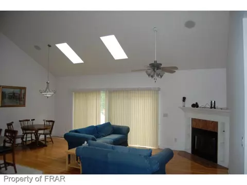 708 Bald Eagle Dr, Vass, NC 28394 photo 4