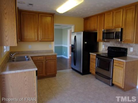 175 Checkmate Ct, Cameron, NC 28326 photo 3