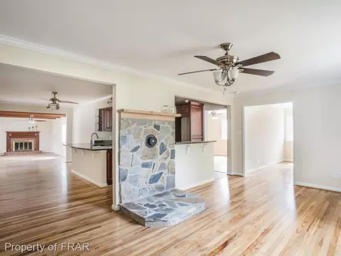 301 N 9th St, Erwin, NC 28339 photo 8