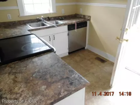 304 E F St, Erwin, NC 28339 photo 6