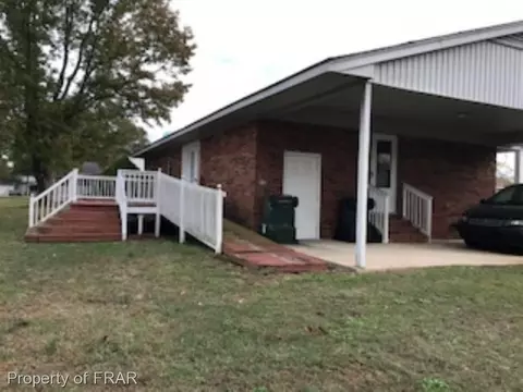 402 C St, Erwin, NC 28339 photo 4
