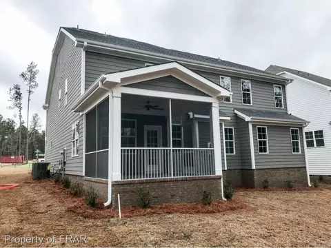 46 Scholar Dr, Spring Lake, NC 28390 photo 2