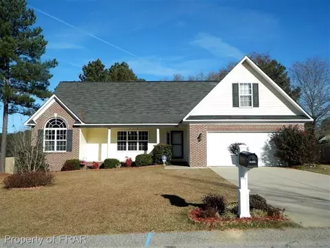 198 Hampton Dr, Raeford, NC 28376 photo 1
