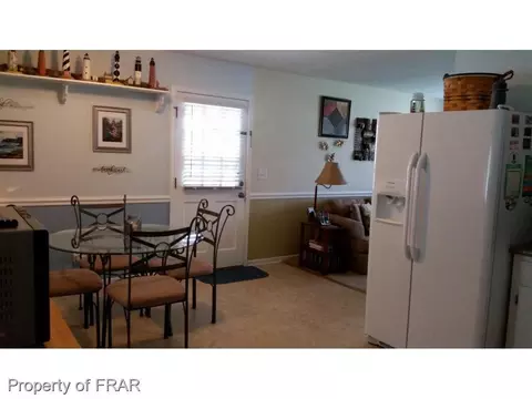 110 Pine St, Dunn, NC 28334 photo 2