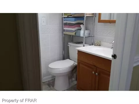 110 Pine St, Dunn, NC 28334 photo 6