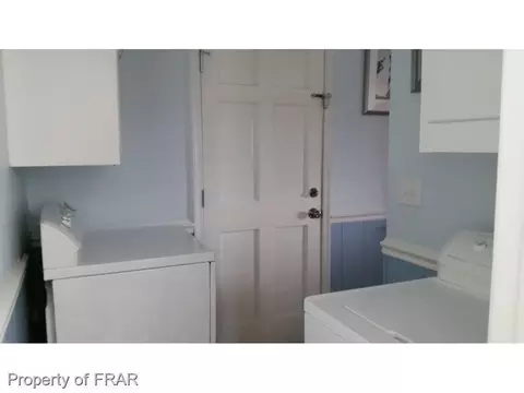 110 Pine St, Dunn, NC 28334 photo 17