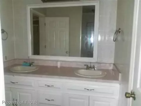 100 Byron St, Dunn, NC 28334 photo 8