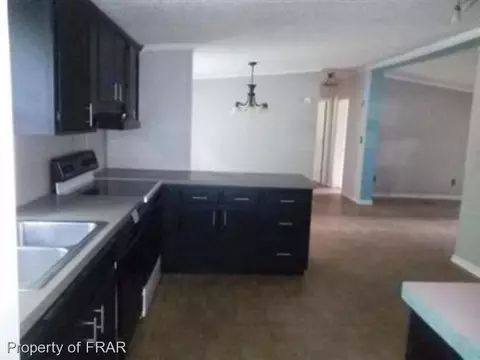 100 Byron St, Dunn, NC 28334 photo 4