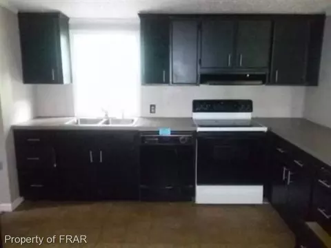 100 Byron St, Dunn, NC 28334 photo 5