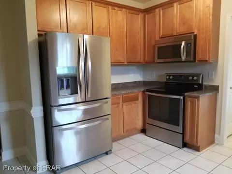 176 Oakmont Dr, Raeford, NC 28376 photo 6