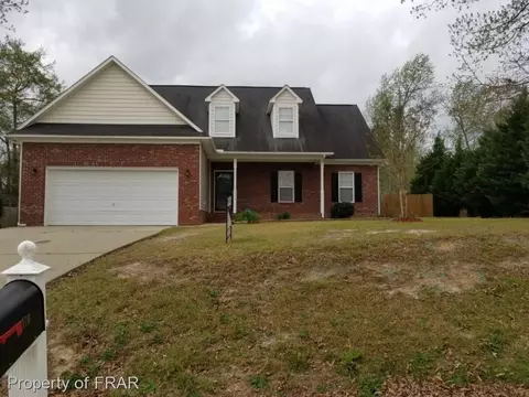 176 Oakmont Dr, Raeford, NC 28376 photo 2