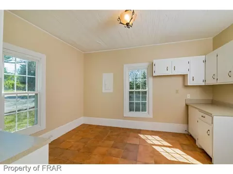 406 E Saunders St, Carthage, NC photo 6