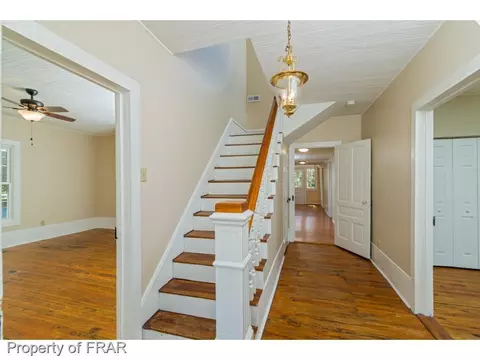 406 E Saunders St, Carthage, NC photo 8