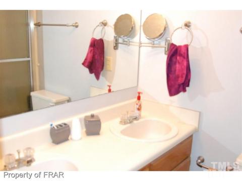 8946 Dunn Rd, Godwin, NC 28344 photo 11