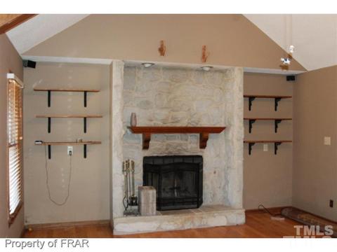 8946 Dunn Rd, Godwin, NC 28344 photo 5