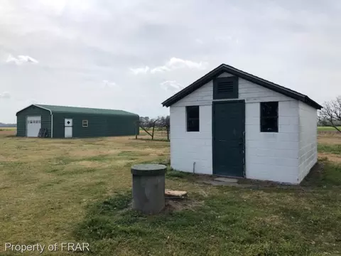 701 Morrison Rd, Maxton, NC 28364 photo 8