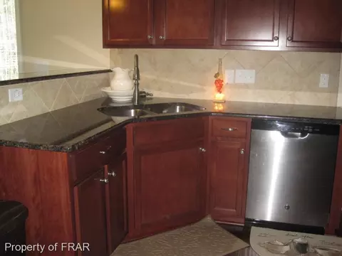 162 Laurel Dr, Spring Lake, NC 28390 photo 3